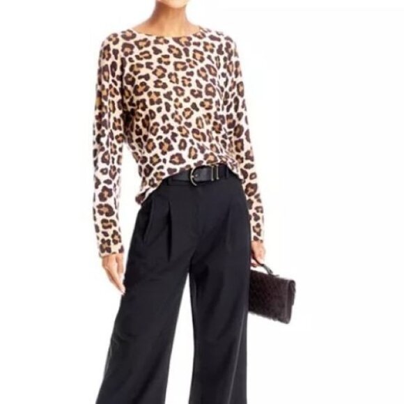 C by Bloomingdale's Cashmere Leopard Crewneck Sweater Size M  Long Sleeve  NWT - Picture 2 of 6